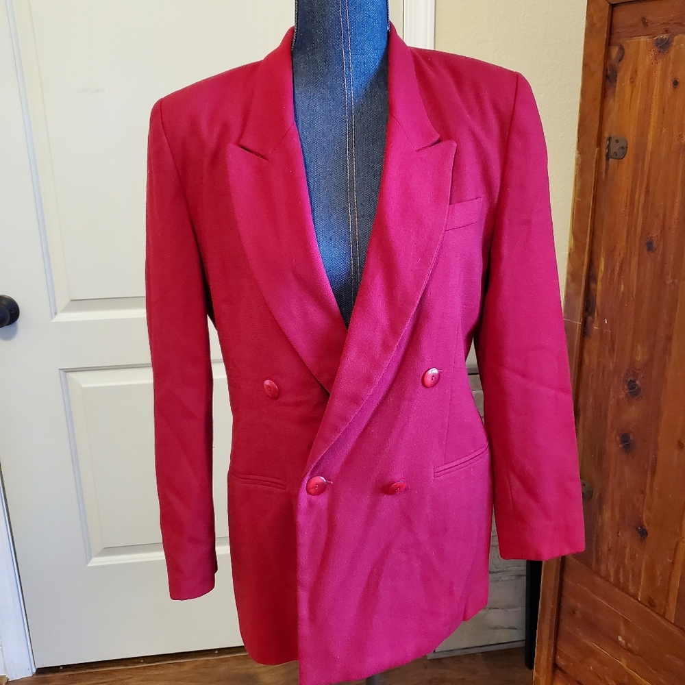 Red regular length blazer